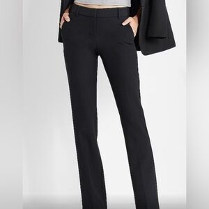 Express Columnist Mid Rise Barely Bootcut pants Black Size 12L.  NWT